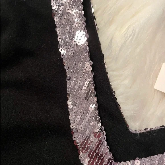 Soft sweater with silver sequins XL NWT - Picture 4 of 5